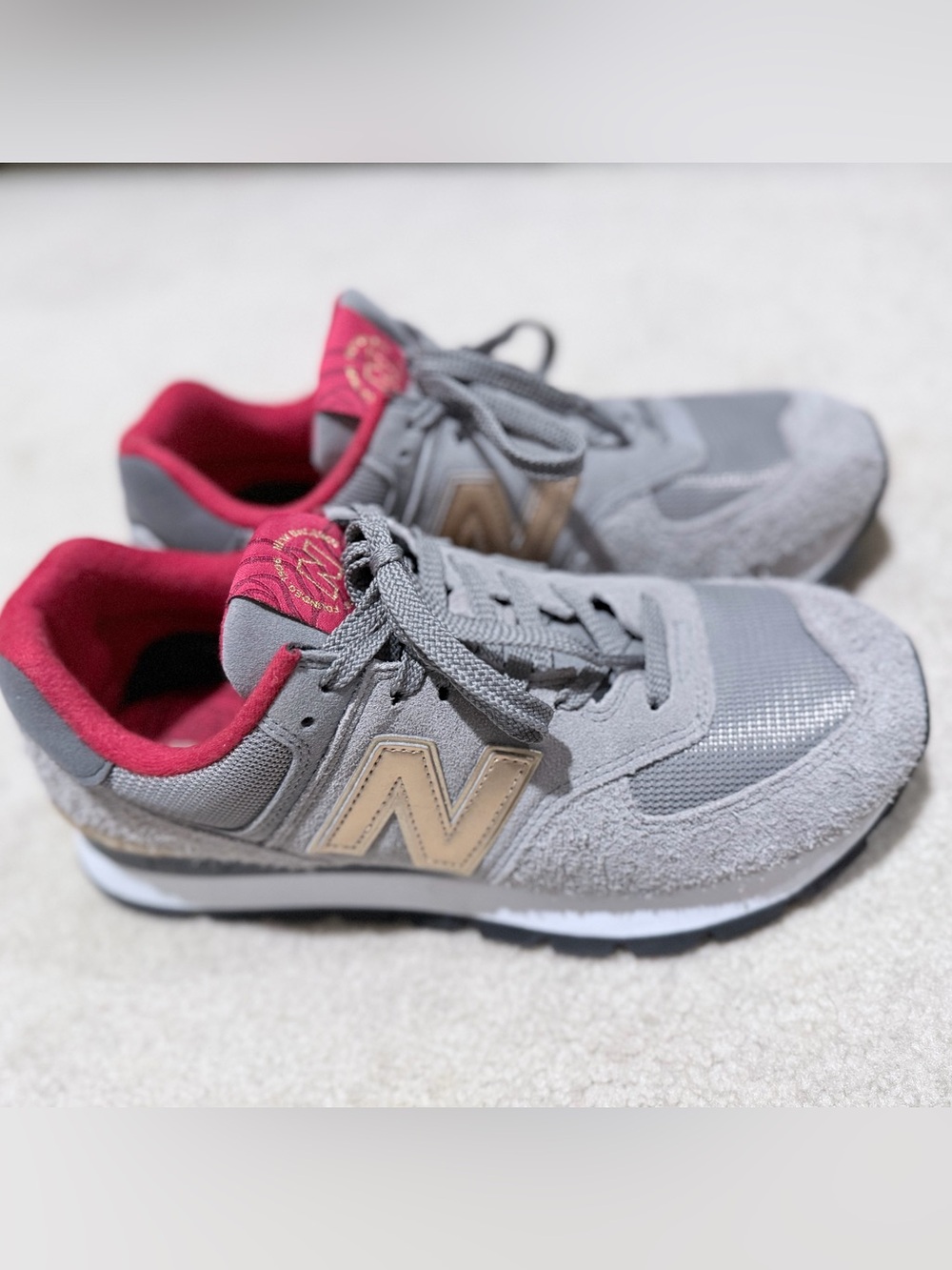 New Balance 574 WL574DYK Women's Grey Sneakers Size US8.5